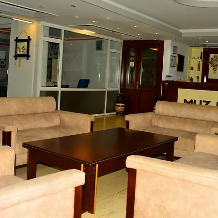 Muz Hotel-2